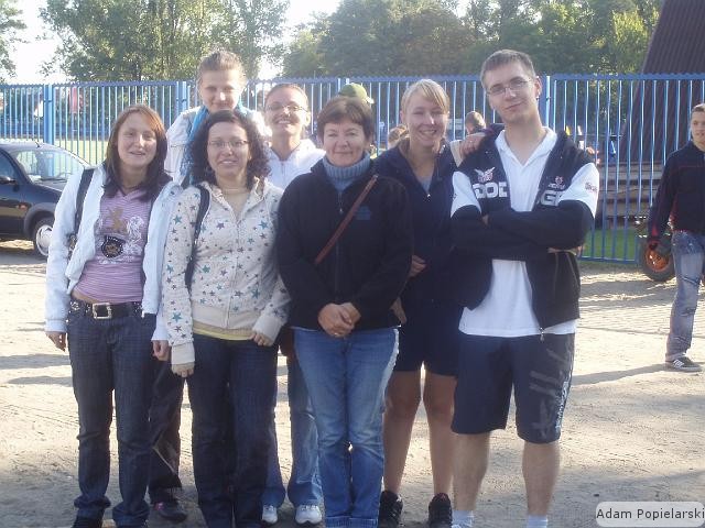 Dzień sportu 2008 r. (uczniowie klasa 3 TTŻ z  wychowawczynią  Panią Janiną Wilkońską)
