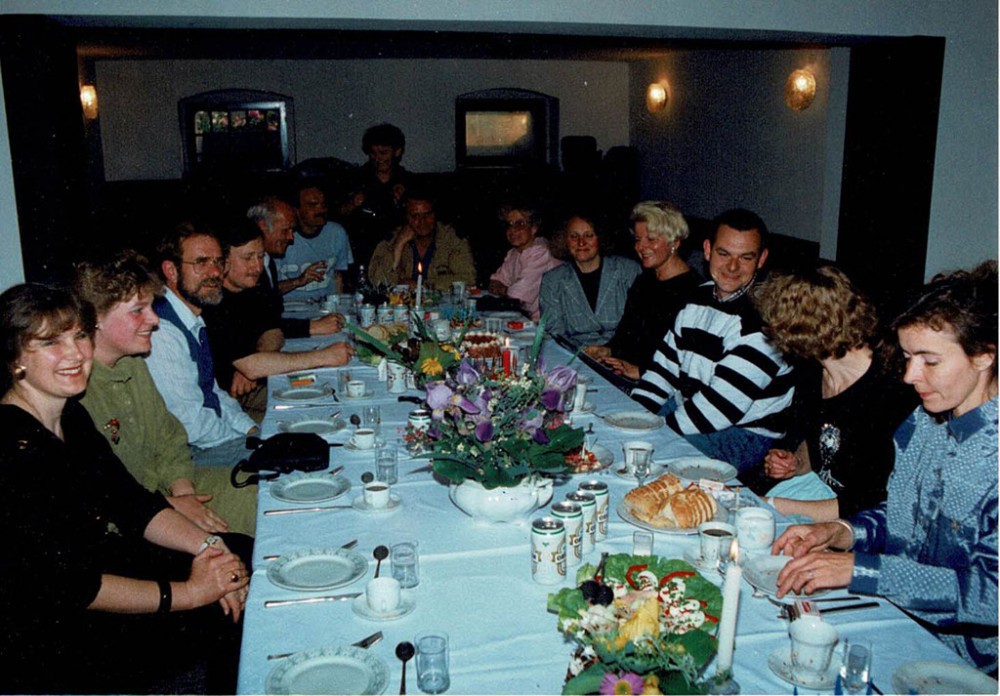 Rok 1991 – spotkanie towarzyskie nauczycieli naszej szkoły z nauczycielami  ze szkoły w Holandii.