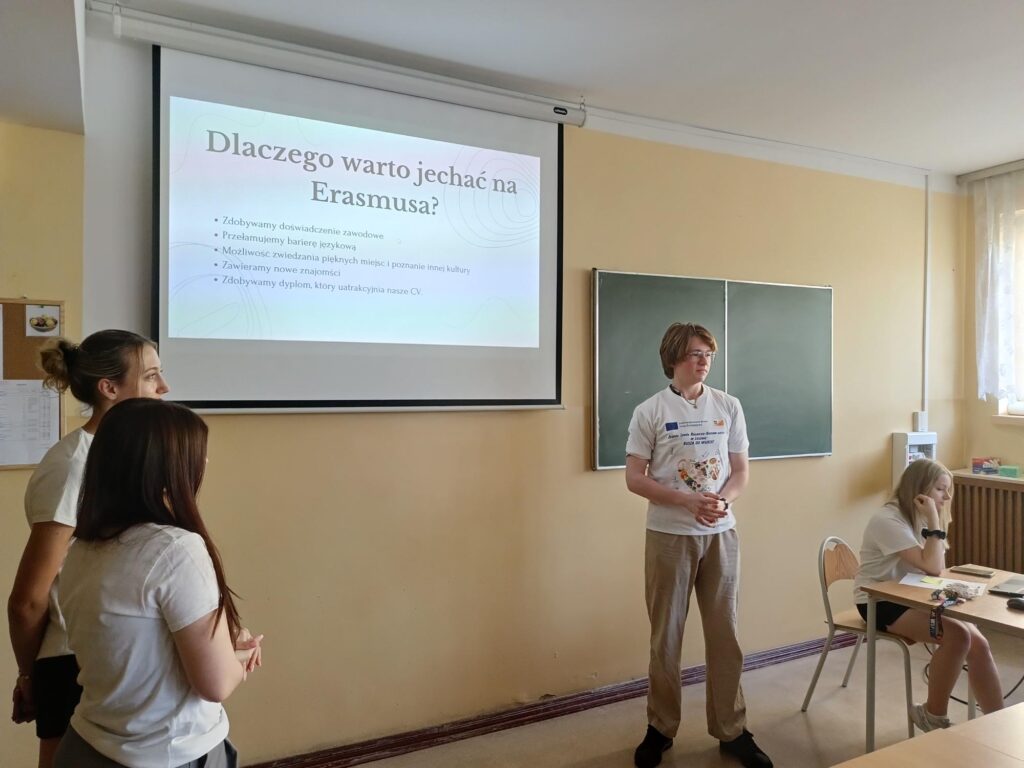 Dzielenie się zdobytą wiedzą