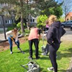 1000 drzew dla Leszna - maturzyści przystępują do akcji.