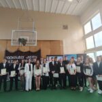 Uroczyste pożegnanie maturzystów