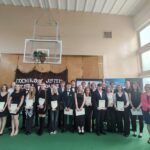 Uroczyste pożegnanie maturzystów