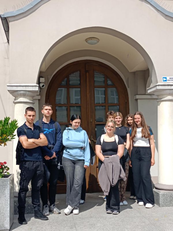 Wyjście do Synagogi Żydowskiej