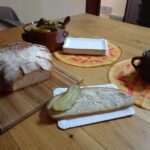 Dzień pajdy chleba ze smalcem i ogórkiem