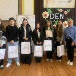 Uczennice naszej szkoły z sukcesami w konkursie wiedzy o Unii Europejskiej ” Eugeniusz 2.0”