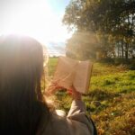 Prace konkursowe na konkurs fotograficzny „Jesień z moją ulubioną książką”