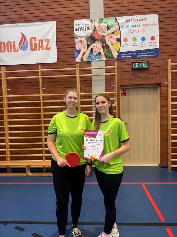 Uczniowie ZSR-B wzięli udział w licealiadzie Mistrzostw Miasta Leszno w tenisie stołowym