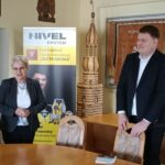 449335361-1 Spotkanie młodzieży z przewodniczącym Rady Miejskiej Leszna