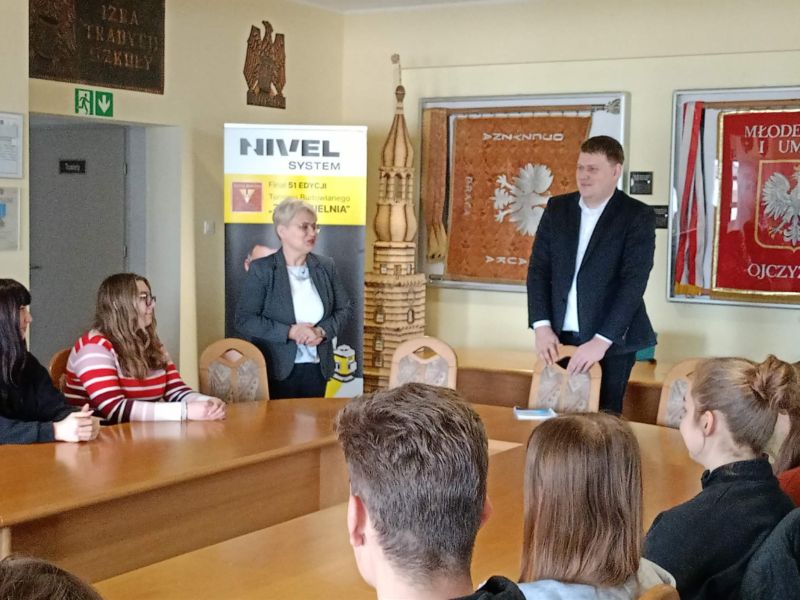 Spotkanie młodzieży z przewodniczącym Rady Miejskiej Leszna