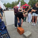 PEAMCO 26-6 Uczniowie ZSRB na Dniu Otwartym PEAMCO w Lesznie