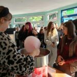 Dzień waty cukrowej i popcornu