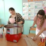 Dzień waty cukrowej i popcornu