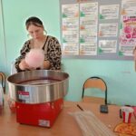 Dzień waty cukrowej i popcornu