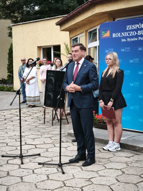 Rozpoczęcie Roku Szkolnego 2026/2027 Pierwszego września zainaugurowaliśmy nowy rok szkolny.
